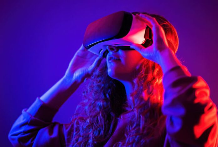 Het tijdperk van Virtual Reality brillen - Whats-New
